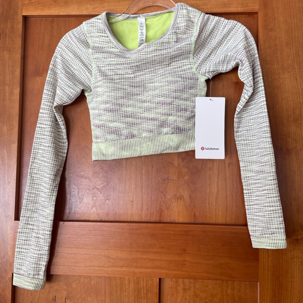 lululemon athletica lime green and light gray long sleeve crop top